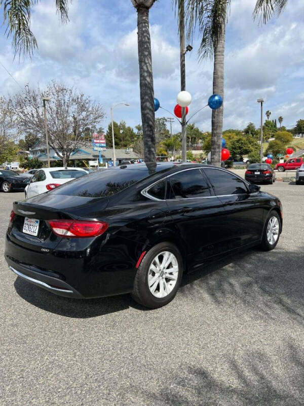 2015 Chrysler 200 Limited