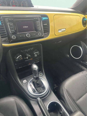 2013 Volkswagen Beetle Convertible