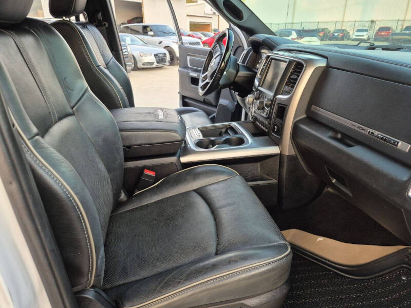 2016 RAM 1500 Laramie Limited