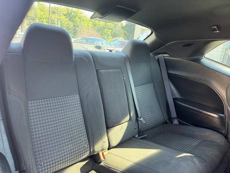 2019 Dodge Challenger SXT