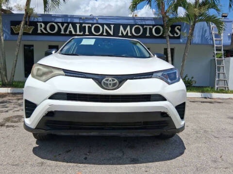 2017 Toyota RAV4 LE
