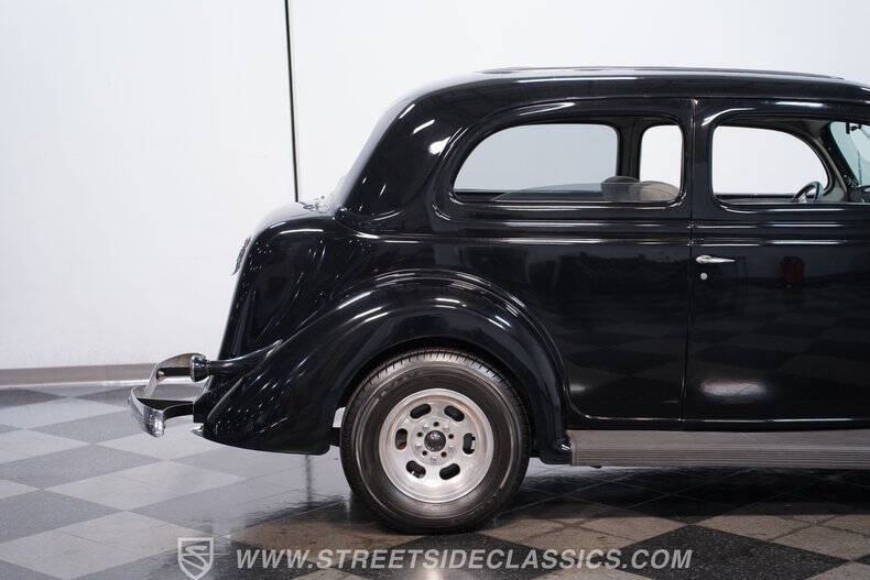 1936 Ford Tudor