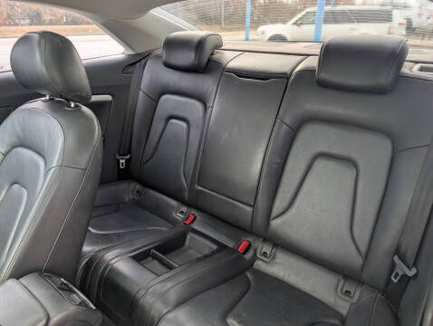 2011 Audi A5 2.0T quattro Premium Plus