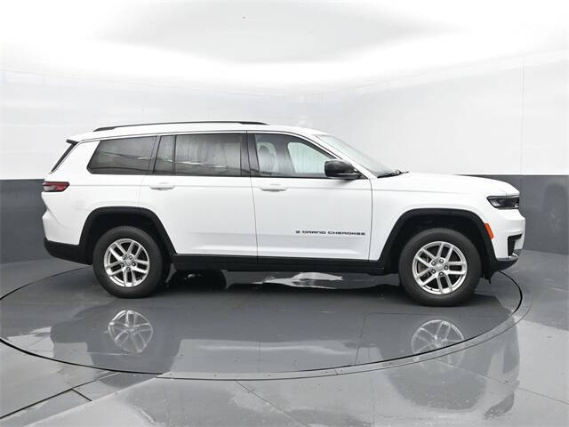 2022 Jeep Grand Cherokee L Laredo