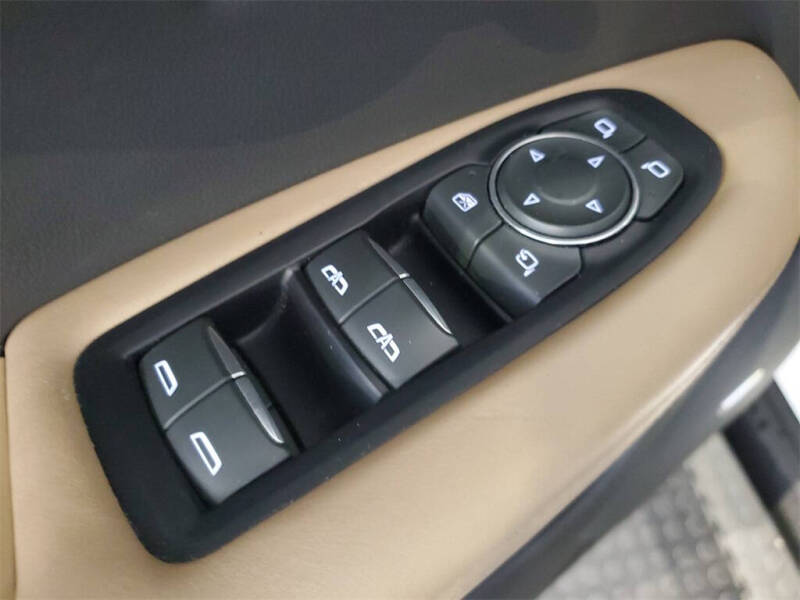 2019 Cadillac XT5 Platinum