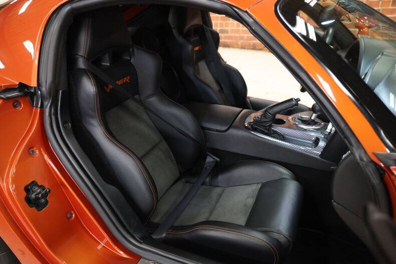 2006 Dodge Viper SRT-10