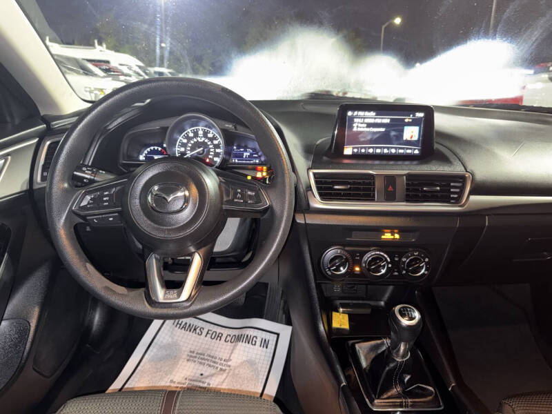 2018 Mazda MAZDA3 Sport