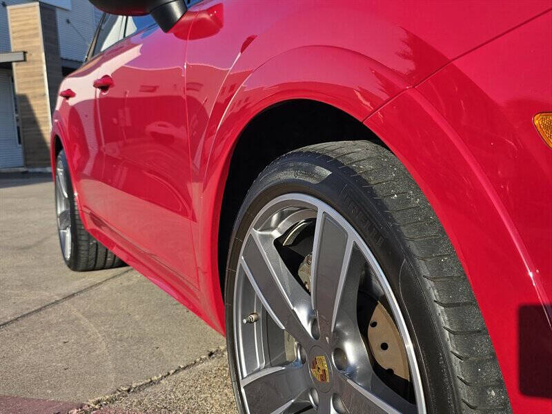 2022 Porsche Cayenne S