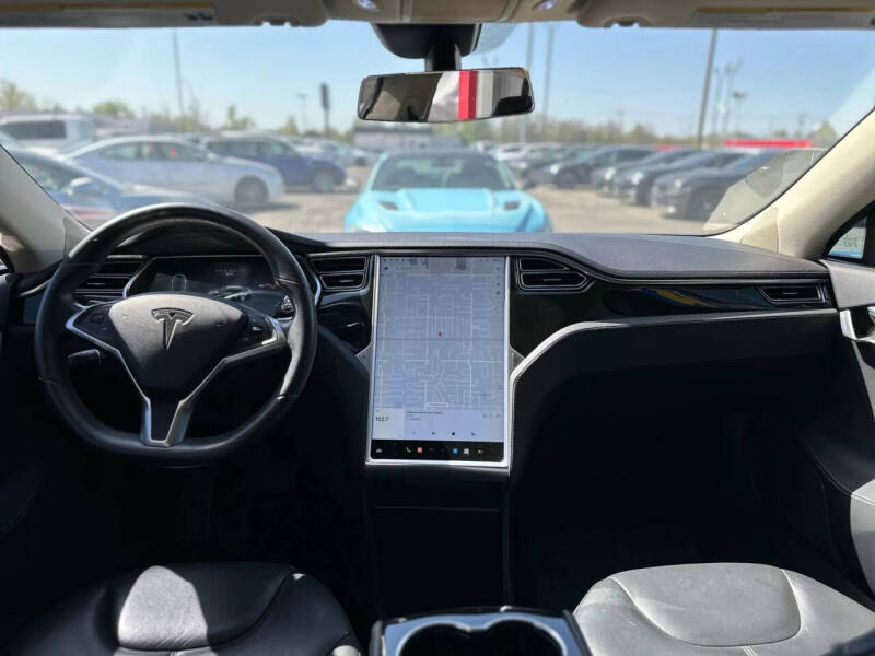 2014 Tesla Model S