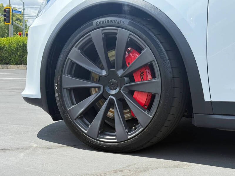 2022 Tesla Model X Plaid