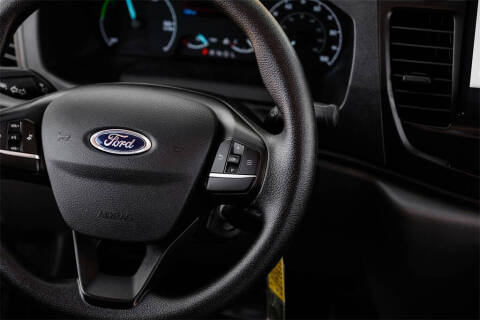 2022 Ford E-Transit 350