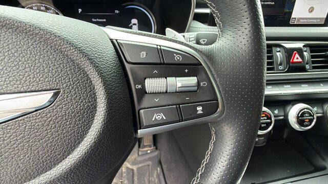 2023 Genesis G70