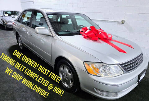 2004 Toyota Avalon for sale at Boutique Motors Inc in Lake In The Hills IL