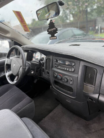 2004 Dodge Ram 2500 ST