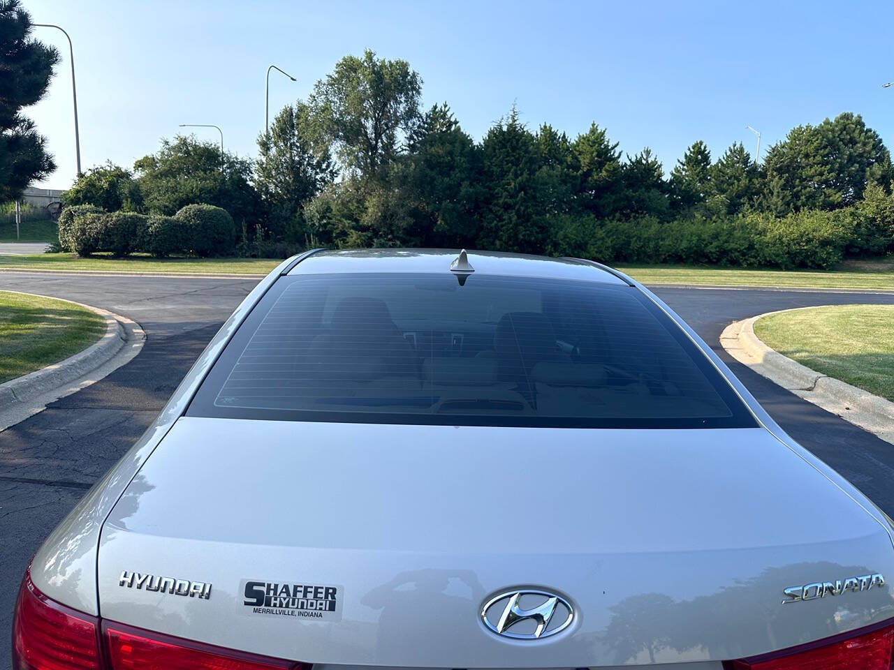 2009 Hyundai SONATA for sale at Genuine Motors in Schaumburg, IL