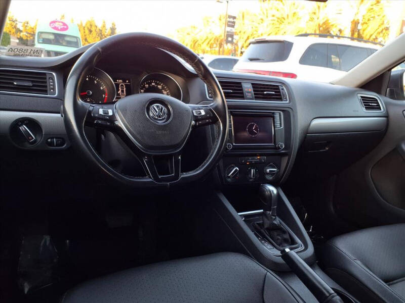 2017 Volkswagen Jetta 1.4T SE