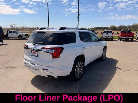 2023 GMC Acadia Denali