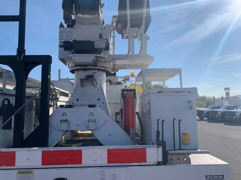 2016 Freightliner M2 106
