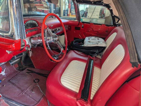 1955 Ford Thunderbird