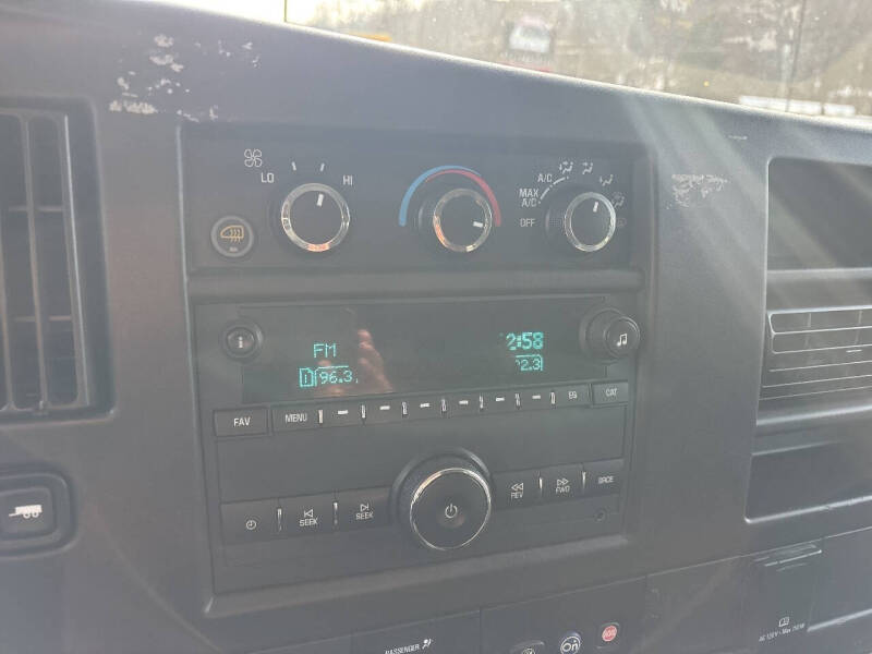 2019 Chevrolet Express 2500