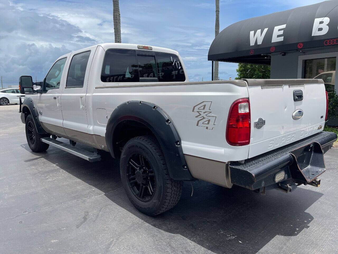 2012 FORD F-250 Pickup - $22,900