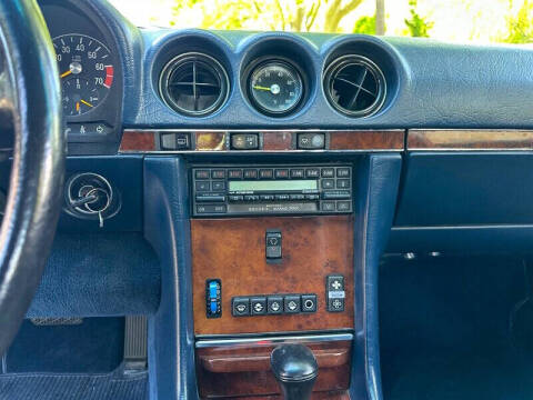 1986 Mercedes-Benz 560-Class 560 SL