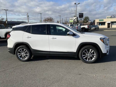 2022 GMC Terrain SLT