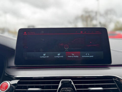 2023 BMW M5