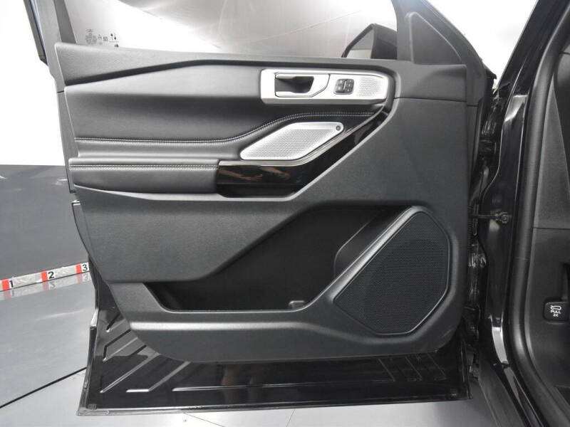 2024 Ford Explorer ST