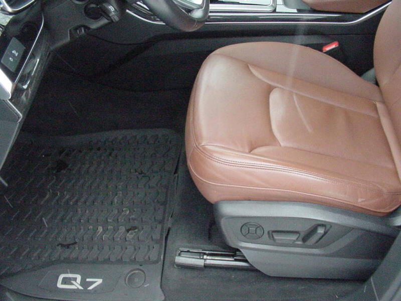 2021 Audi Q7 quattro Premium Plus 55 TFSI