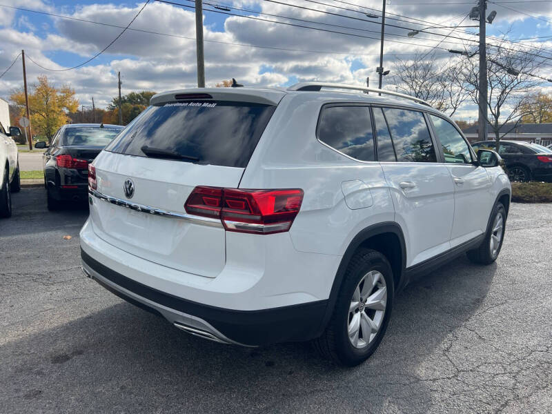 2018 Volkswagen Atlas SE w/Tech photo 3