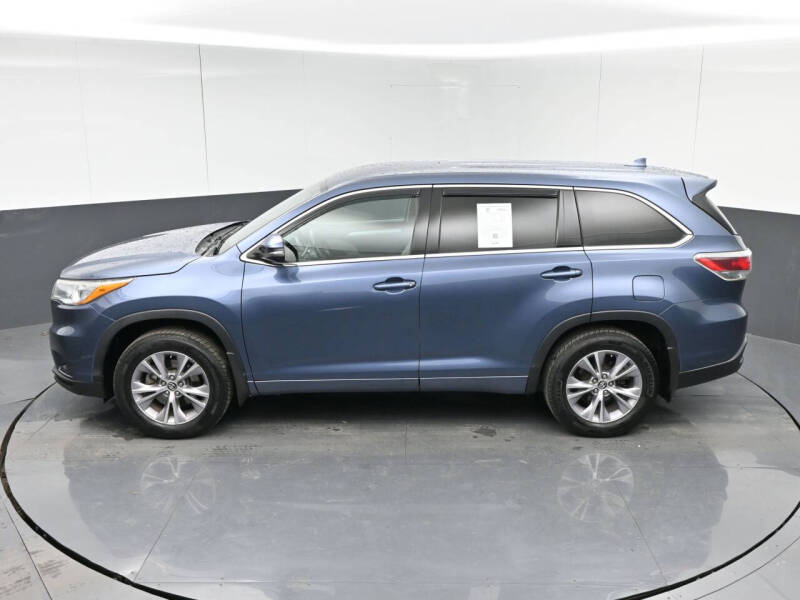 2016 Toyota Highlander LE Plus