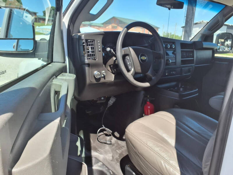2016 Chevrolet Express LS 3500
