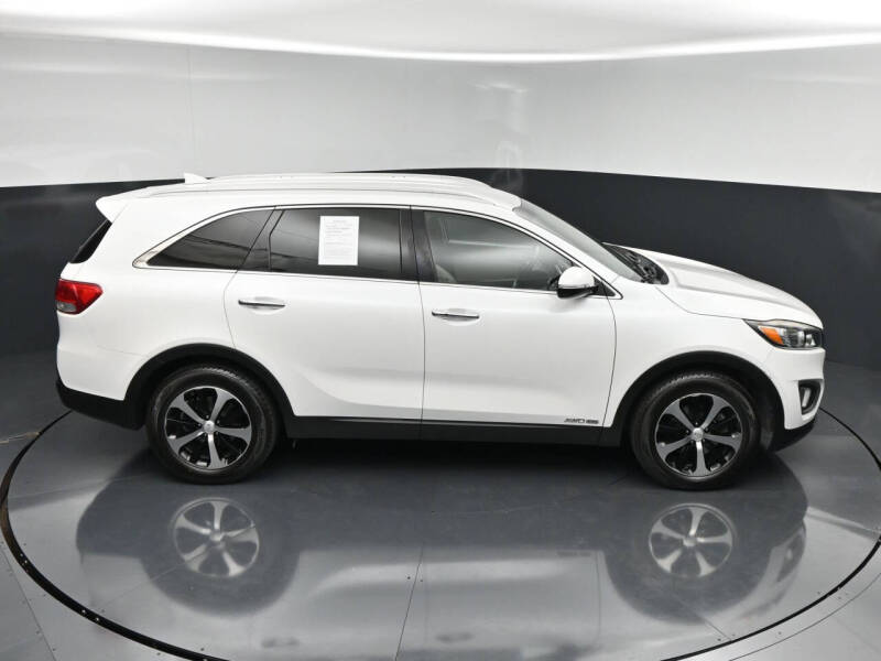 2017 Kia Sorento EX V6