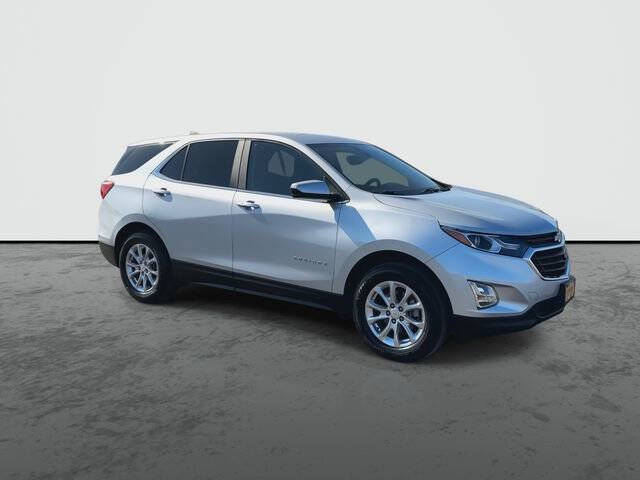 Used 2021 Chevrolet Equinox LT with VIN 2GNAXUEV0M6121840 for sale in Council Bluffs, IA