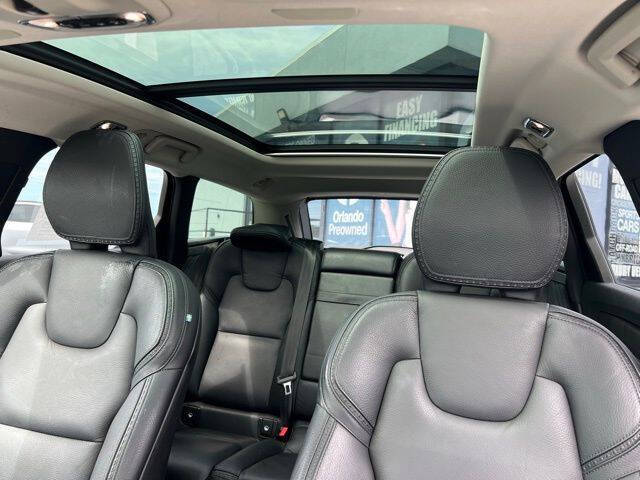 2020 Volvo V90 Cross Country T6