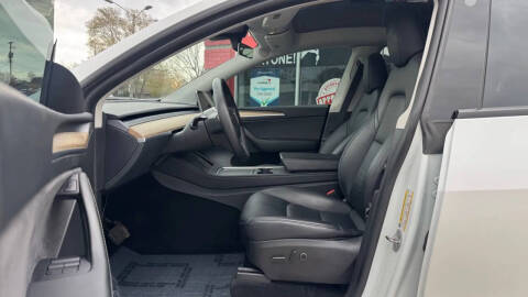 2022 Tesla Model Y Long Range