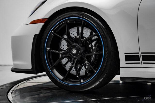 2022 Porsche 911 GT3 Touring