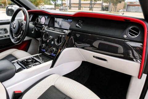 2022 Rolls-Royce Black Badge Cullinan