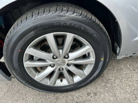 2014 Chrysler Town and Country 30th Anniversary