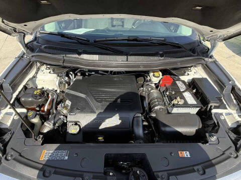 2017 Ford Explorer Platinum