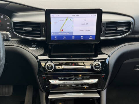 2022 Ford Explorer ST-Line