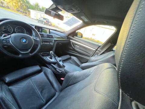 2017 BMW 3 Series 330i xDrive Gran Turismo