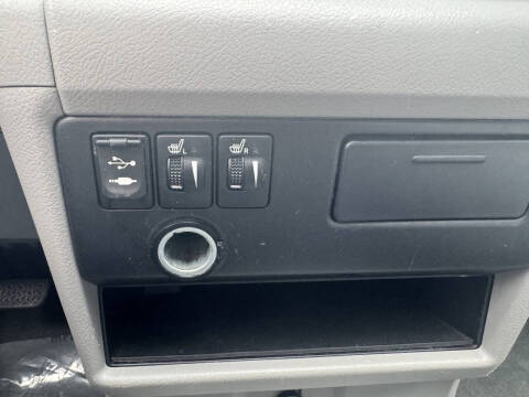 2015 Toyota Sienna XLE Premium 8-Passenger