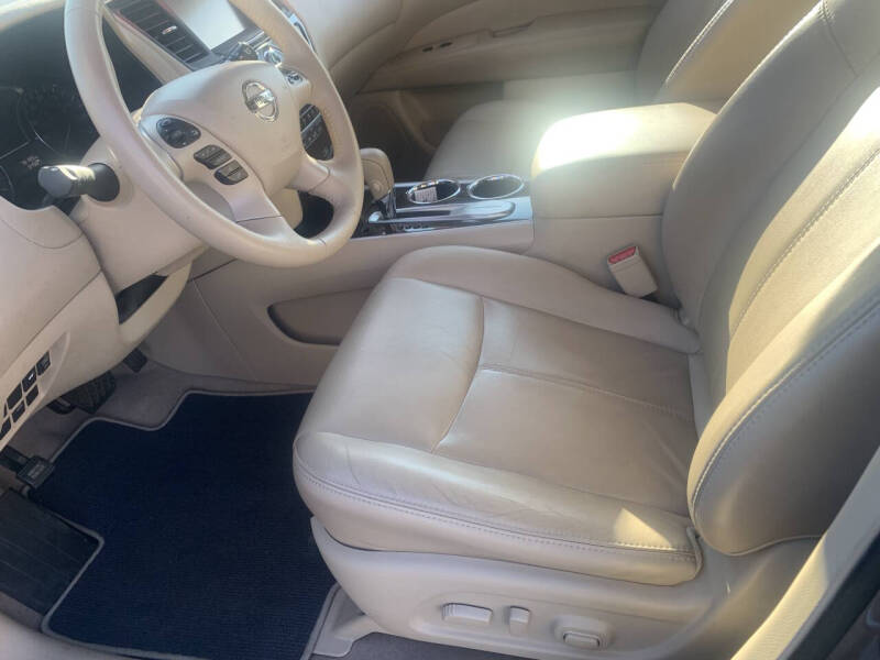 2014 Nissan Pathfinder Hybrid Platinum