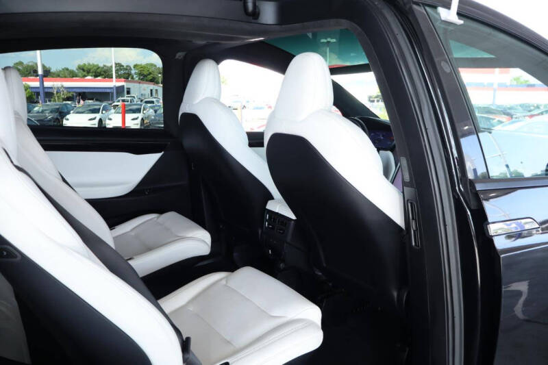 2021 Tesla Model X Long Range Plus