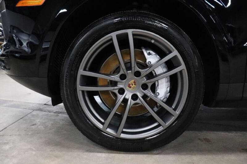 2022 Porsche Cayenne