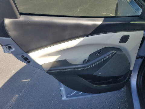 2022 Ford Mustang Mach-E Premium