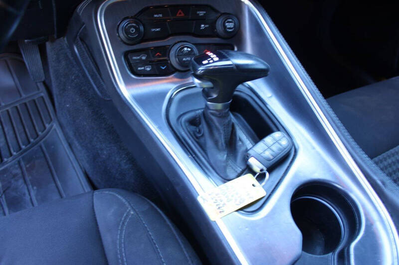 2018 Dodge Challenger SXT