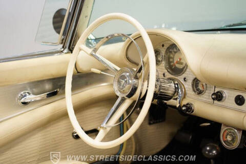 1957 Ford Thunderbird